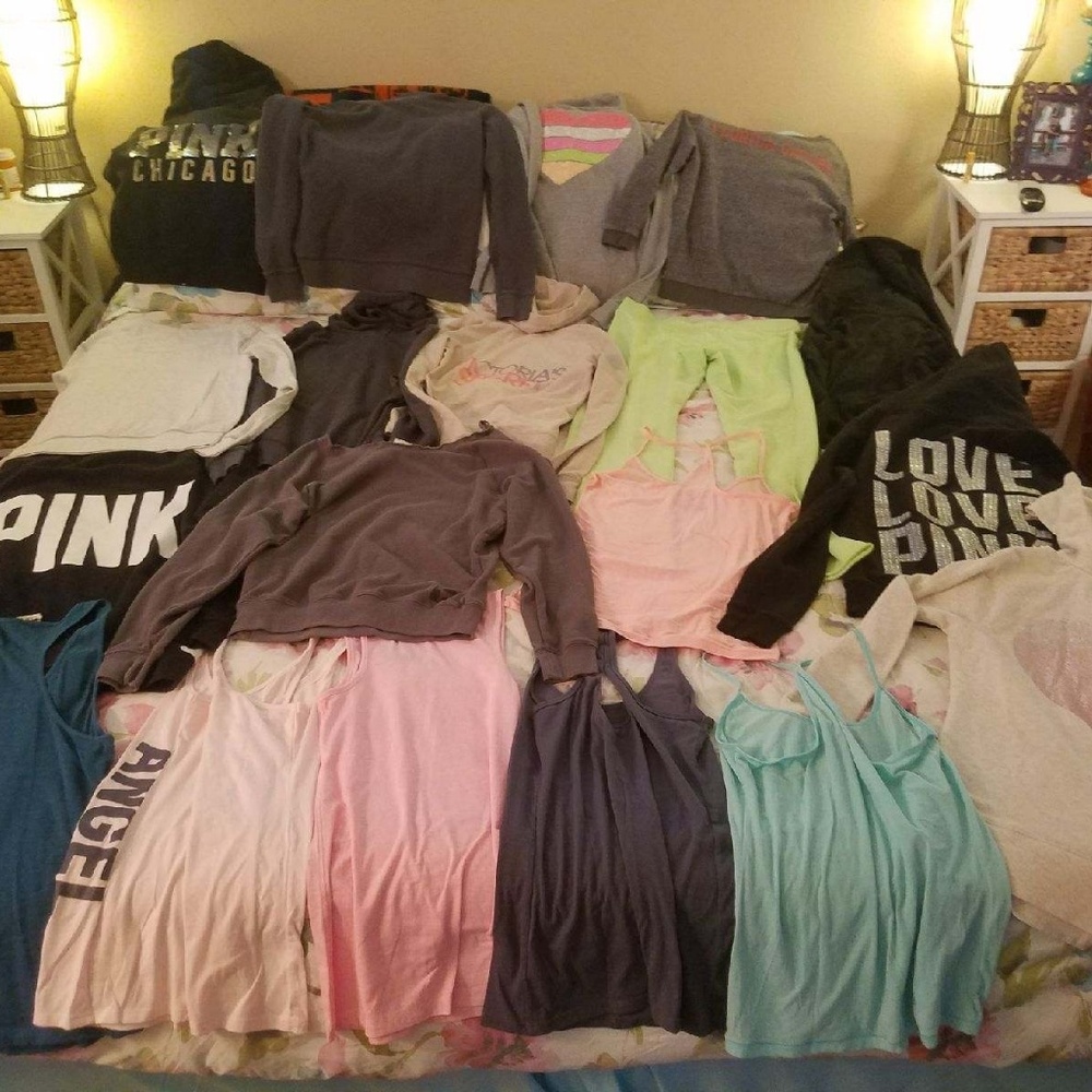 Victoria secret mixed items 19 total size small - Picture 2 of 2